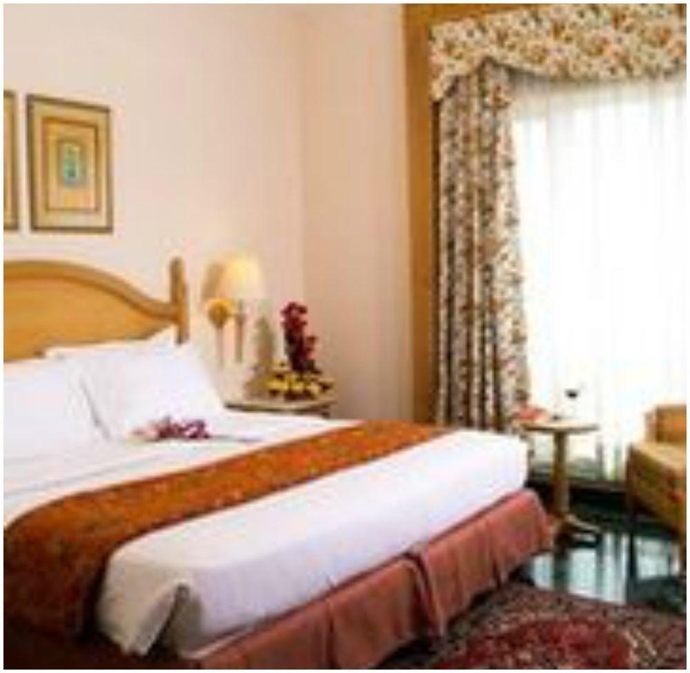 Savoy Suites נוידה מראה חיצוני תמונה